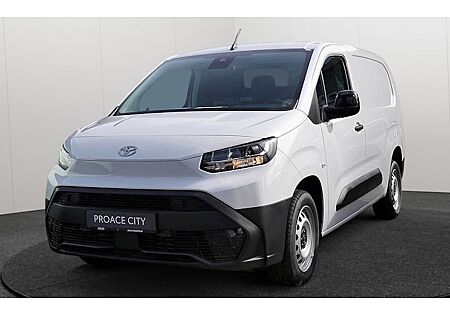 Toyota Pro Ace 1,5-l-D-4D 75kW L2 Meister 4 Türen