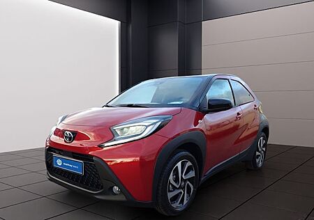 Toyota Aygo (X) Aygo (X) 1.0-l-VVT-i Play S-CVT 5 Türen