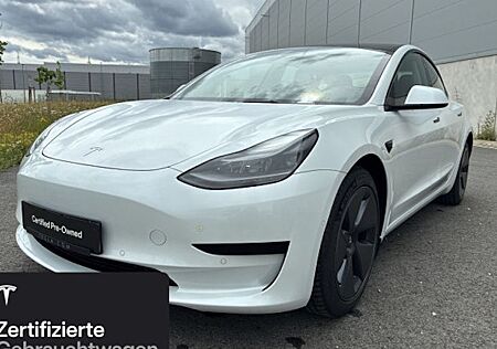 Tesla Model 3 Hinterradantrieb RWD 4 Türen
