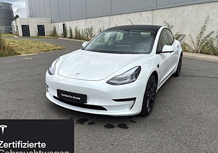 Tesla Model 3 Allradantrieb mit Dualmotor Performance 4 Türen
