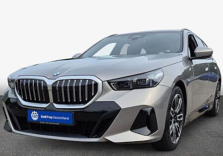 BMW 5er 520d Touring A 5 Türen