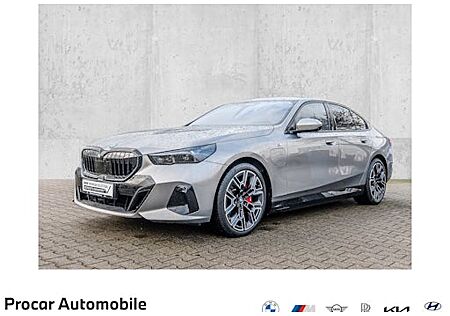 BMW 5er 550e xDrive 4 Türen