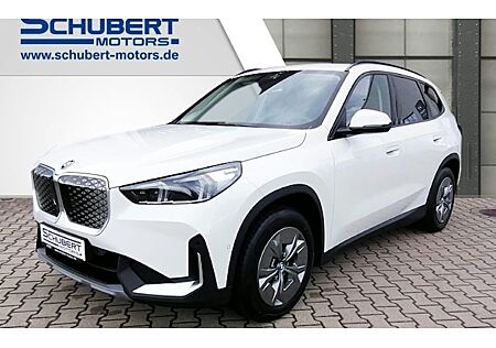 BMW iX1 xDrive30 5 Türen