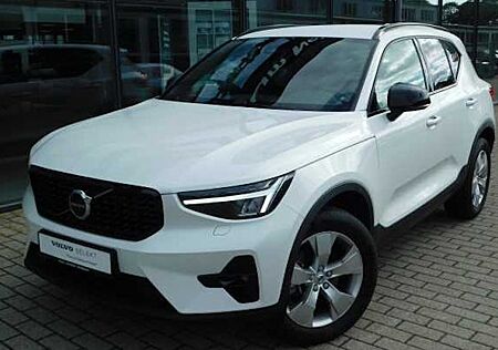 Volvo XC 40 B3 Plus Dark DCT 5 Türen