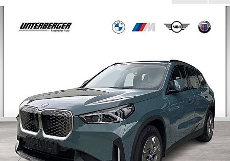 BMW iX1 eDrive20 5 Türen