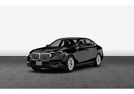 BMW M5 Plug-In Hybrid xDrive A 4 Türen