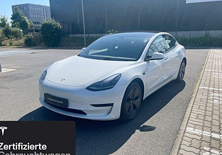 Tesla Model 3 Hinterradantrieb RWD 4 Türen