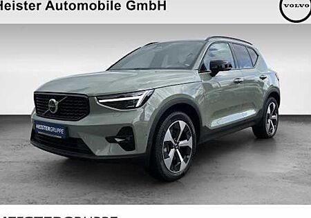 Volvo XC 40 B4 Plus Dark DCT 5 Türen