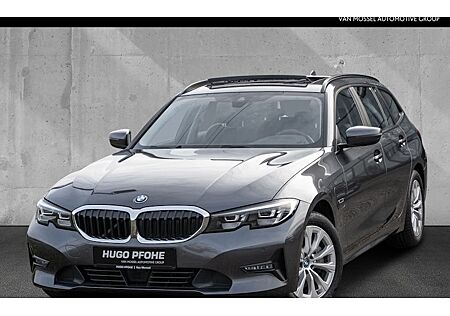 BMW 3er 330e xDrive Touring Advantage Automatic 5 Türen