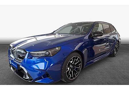 BMW M5 Plug-In Hybrid Touring xDrive A 5 Türen
