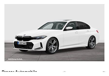 BMW 3er 330i xDrive Automatic 4 Türen