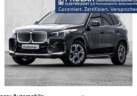 BMW iX1 xDrive30 5 Türen