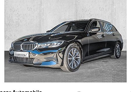 BMW 3er 320d xDrive Touring Advantage Automatic 5 Türen