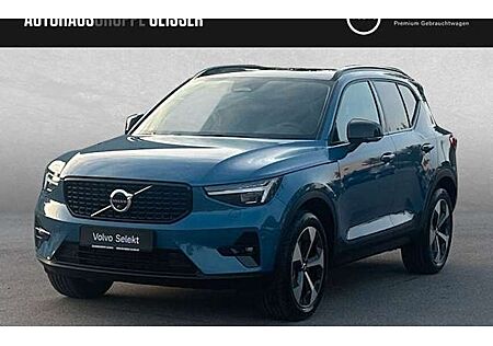 Volvo XC 40 B3 Ultra Dark DCT 5 Türen