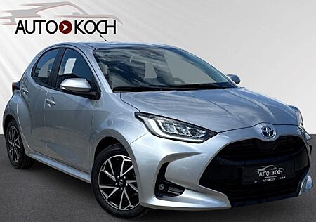 Toyota Yaris 1.5-l-VVT-i Hybrid CVT Team Deutschland 5 Türen