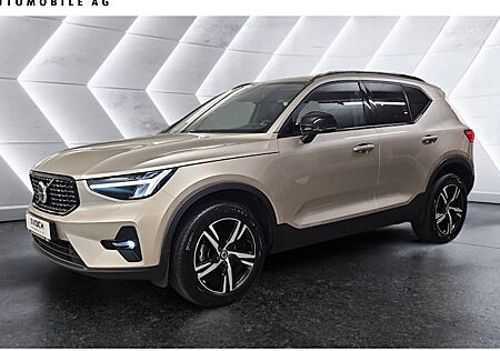 Volvo XC 40 T2 Plus Dark Auto 5 Türen