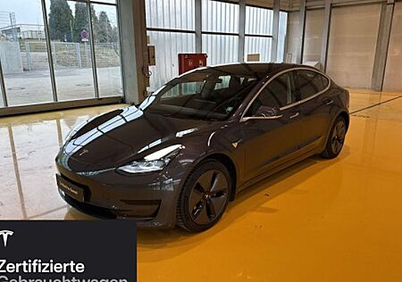 Tesla Model 3 Hinterradantrieb RWD 4 Türen