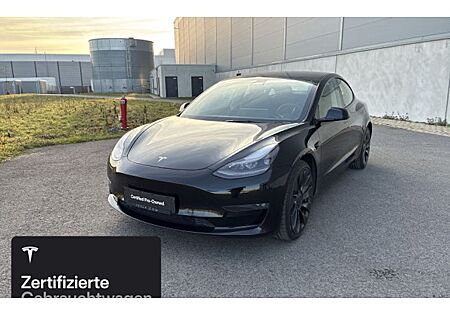 Tesla Model 3 Allradantrieb mit Dualmotor Performance 4 Türen