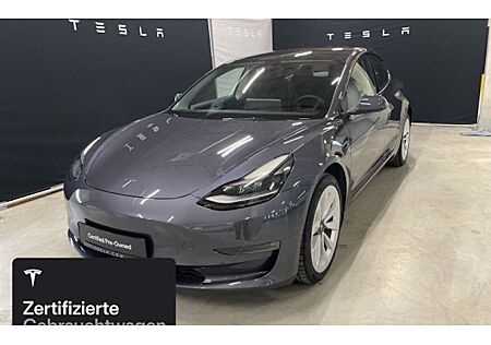 Tesla Model 3 Hinterradantrieb RWD Long Range 4 Türen