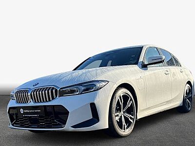BMW 3er 330e xDrive Automatik 4 Türen
