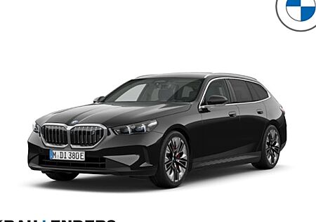 BMW i5 eDrive40 Touring 5 Türen