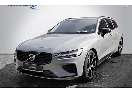 Volvo V60 T6 AWD Plug-in Hybrid Plus Dark Auto 5 Türen