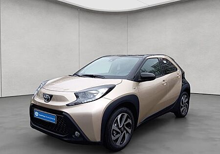 Toyota Aygo (X) Aygo (X) 1.0-l-VVT-i Play S-CVT 5 Türen