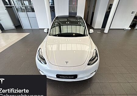 Tesla Model Y Long Range Dual Motor AWD 5 Türen