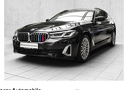 BMW 5er 530e xDrive Touring A 5 Türen