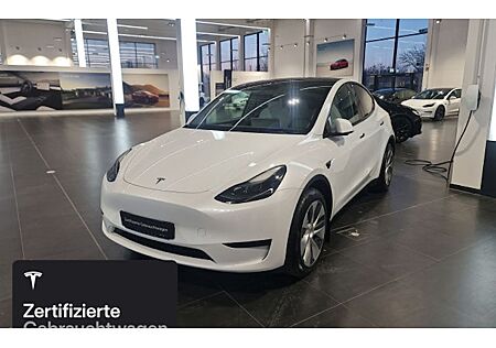 Tesla Model Y Hinterradantrieb RWD 5 Türen