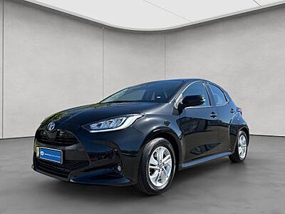 Toyota Yaris 1.5-l-VVT-i Hybrid CVT Team Deutschland 5 Türen