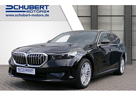 BMW i5 xDrive40 Touring 5 Türen