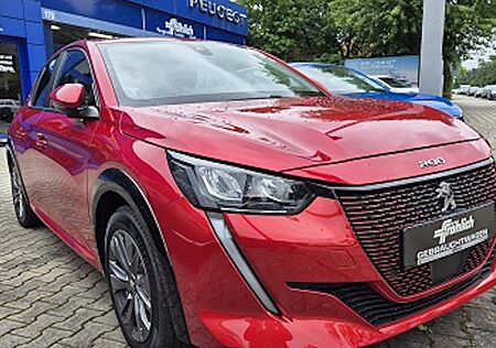 Peugeot e-208 Elektromotor 136 Active Pack 5 Türen