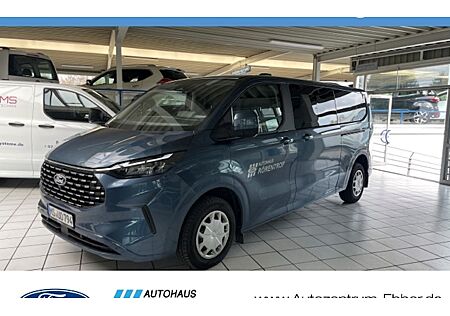Ford Tourneo Custom 2.0 EcoBlue 100kW 320 L2 Titanium Auto 4 Türen
