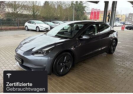 Tesla Model 3 Hinterradantrieb RWD Long Range 4 Türen