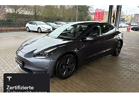Tesla Model 3 Hinterradantrieb RWD Long Range 4 Türen