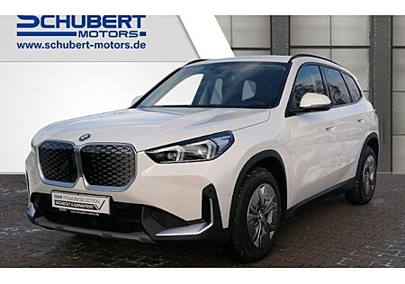 BMW iX1 eDrive20 5 Türen