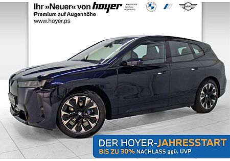 BMW iX xDrive45 5 Türen