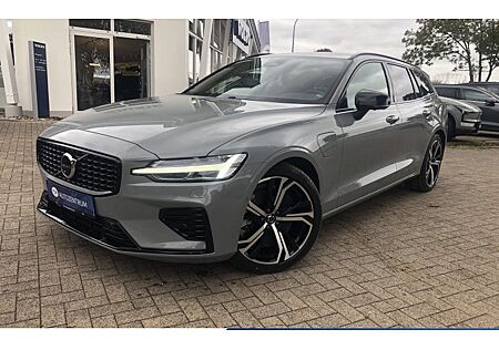 Volvo V60 T6 AWD Plug-in Hybrid Plus Dark Auto 5 Türen