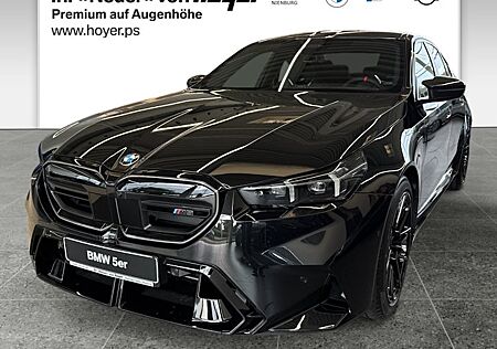 BMW M5 Plug-In Hybrid xDrive A 4 Türen
