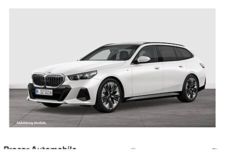 BMW 5er 520d xDrive Touring A 5 Türen