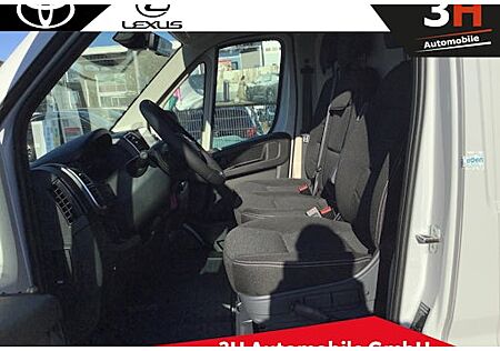 Toyota Proace Max L2H2 2,2 D 140 Meister 35 4 Türen