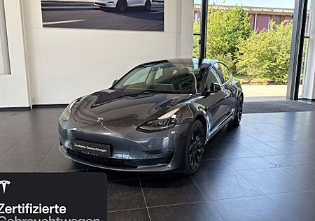 Tesla Model 3 Allradantrieb mit Dualmotor Performance 4 Türen
