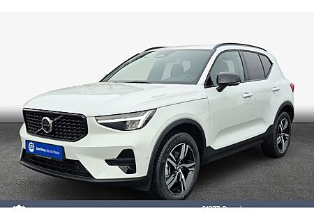 Volvo XC 40 B3 Plus Dark DCT 5 Türen
