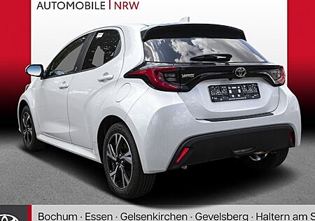 Toyota Yaris 1.5-l-VVT-i Hybrid CVT 5 Türen