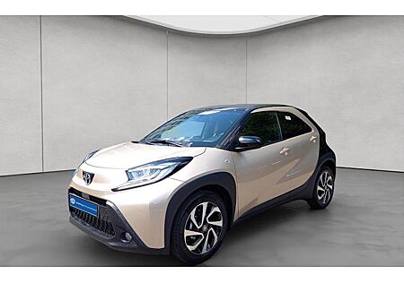 Toyota Aygo (X) Aygo (X) 1.0-l-VVT-i Play 5 Türen