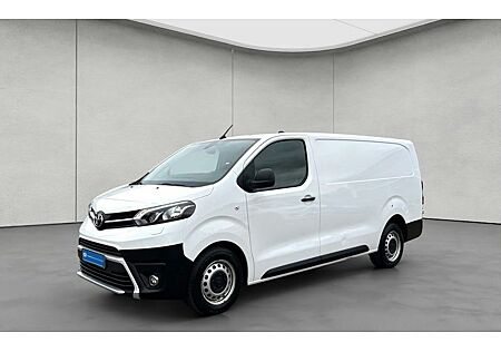 Toyota Pro Ace 2,0-l-D-4D 90kW L2 Meister 4 Türen