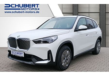 BMW iX1 eDrive20 5 Türen