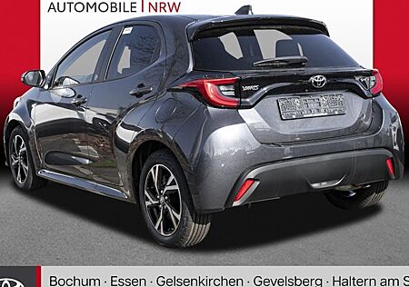 Toyota Yaris 1.5-l-VVT-i Hybrid 116 CVT Team Deutschl 5 Türen