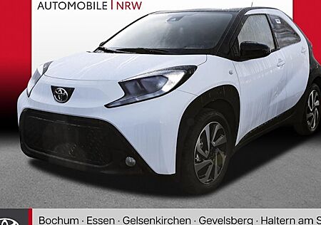 Toyota Yaris Cross 1,5-l-VVT-iE Team Deutschland 5 Türen